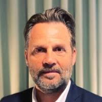 70+ "Jonas Winter" profiles