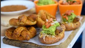 Certain foods can increase the likelihood of heart disease, while others can decrease the risk. The Best Healthy Snacks To Reach For When Money Is Tight