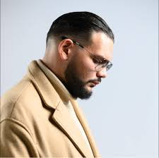 Le guetteur c'est Didier Deschamps ça fait plus d'une heure et demi qu'il  fait tourner les bleus