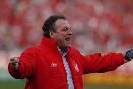 O técnico brasileiro, que orientou o internacional na temporada passada, assinou um contrato a última experiência havido sido em 2000, no marselha. Seis Anos Depois Abel Braga Retorna Ao Comando Do Internacional Noticias 365scores