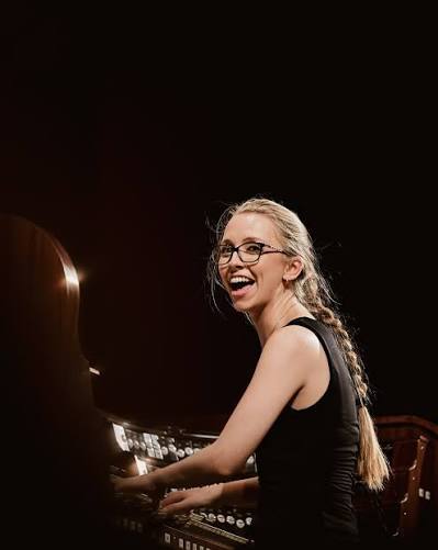 While many associate the pipe organ with churches and formal concert halls,  organist Anna Lapwood is broadening the old instrument's reputation. Lapwood  sat down with PBS News Hour's Jeffrey Brown for a