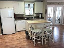 Remodeling or renovating your kitchen is not a difficult task if you follow these steps and check out our huge collection of decorating ideas. Gallery Of Mobile Home Kitchen Decorating Ideas Mh Giant Com
