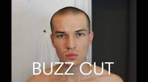 Herzlich willkommen zum großen produktvergleich. Selber Machen Der Buzz Cut Experten Tipps Fur Die Unkomplizierte Frisur Gq Germany