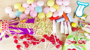 He hadn't given ufos a second thought until 2008. Ultimativer Candy Sussigkeiten Test Part 2 Lippenstift Aus Zucker Puffreis Und Ufos Zum Essen Youtube