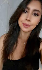 Hello, I'm a local teacher looking for a place to rent. If anyone has any  leads, it would be greatly appreciated! Thank you so much.