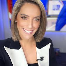 Linda watt makeup and hair