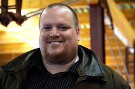 Two Novelists' Love/Hate Relationship with Social Media