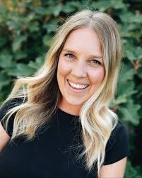 So happy to welcome Ellie Burns to our team in Guntersville! Ellie is a  Guntersville native and if you live in the G, there's a good chance you  don't need this introduction!