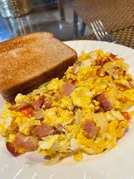 Huevos con tocino