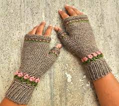 Whether you're looking for free crochet patterns for. 10 Free Crochet Fingerless Gloves Patterns