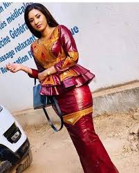 Bu uygulama size afrikalı kadına değer veren bir bazin modelini sunar. Top Bazin Chic Robe Taille Base Nouveaute 2020 140 Facebook