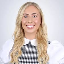 Kerry Rose Emer Dineen early favourite to win Rose of Tralee 2024
