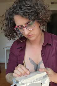 Heather Scholl's Instagram, Twitter & Facebook