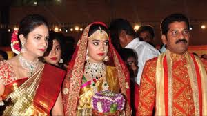 Revanth Reddy Daughter Nymisha Wedding Pics Youtube