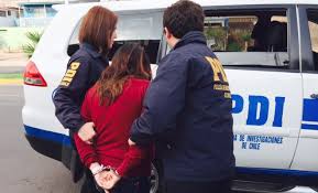 Módulos ciitev operados por banjercito, que se encuentran en las aduanas fronterizas de méxico. Pdi Arica Detuvo A Mujer Que Usaba Permiso Puranoticia
