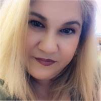 Sandra Landeros's Instagram, Twitter & Facebook