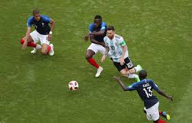Лионе́ль андре́с ме́сси куччитти́ни (исп. Lionel Messi Photos Photos France Vs Argentina Round Of 16 2018 Fifa World Cup Russia Lionel Messi Messi Fifa World Cup