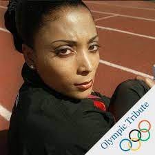 Track & field's first couple the married couple soon could be seen sprinting down victory boulevard, near their home in van nuys, calif. Florence Joyner Obituary Death Notice And Service Information