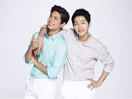 Father, mother (deceased), older brother and two older sisters. 24 Park Bo Gum Song Joong Ki Ideas Song Joong Ki Joong Ki Bo Gum