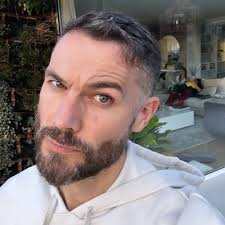 Lilly Molina (@LilolaLilly)