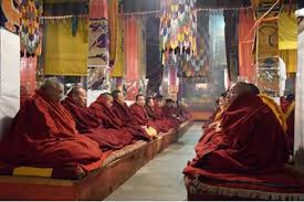Tibetanski monasi uvek sa sobom nose kamenčić i imaju dobar razlog za to -  Alo.rs