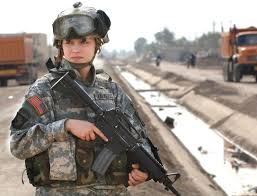 Pfc Janelle Zalkovsky From A Civil Affairs Unit Of 1st Battalion 320th Field Artillery Regiment 101st Airborn Women In Combat Military Women Female Soldier