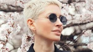 Супруга Семака назвала недобросовестных журналистов бесами...