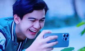 Bisa ngompol juga ternyata si evan sama joe persis kek geng geng season 1  sama 2 contoh nya kevin noah, and galih yak? 🤣