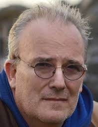 Amazon.com: The Curious Eat Themselves: A Novel: 9780553568059: Straley,  John: Books