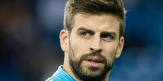 But shakira was still with longtime beau antonio de la rúa. Gericht Bestatigt Zwei Millionen Euro Strafe Fur Fussballer Pique