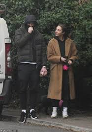 Megan mckenna is said have found love again, this time with london businessman josh riley. Megan Mckenna Has Reunited With Her Businessman Ex Josh Riley As They Re Pictured On Dog Walk Aktuelle Boulevard Nachrichten Und Fotogalerien Zu Stars Sternchen