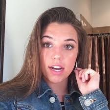 Paige Cramer's Instagram, Twitter & Facebook