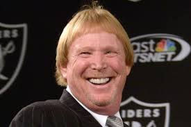 Since Las Vegas Raiders owner Mark Davis out here firing people. Hey Mark ,  how about you fire your barber 💈.