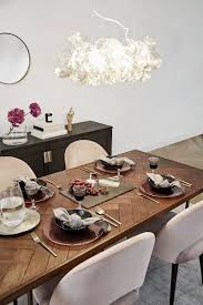 fischgrat esstisch class mit akazienholzfurnier westwingnow holztisch esstisch esszimmer gestalten esstisch