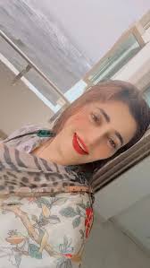 Qurat ul ain (@ainnee.honey) · Karachi