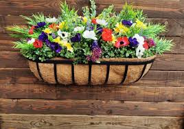 With a touch of flowers, succulents, or herbs, these pros really know how to turn an ordinary window into a true work of art. Artificial Flowers For Window Boxes Ireland