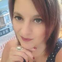 Andrea Sample's Instagram, Twitter & Facebook