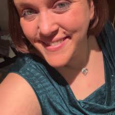 LOVE this! Hit those candy corn sales NOW!!!:) Are you gonna try this?