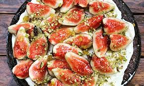 Leckerer kuchen zum tee in 5 minuten alles gemischt und im ofen! 6 Orte Fur Die Besten Kuchen In Amsterdam Amsterdamliebe