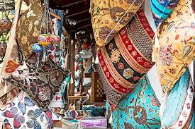 Jag heter linda wåhlander och har under hela mitt liv tyckt om att tillverka saker, allt från smycken och kläder till olika trähantverk. Shopping I Turkiet Las Mer Om Turkiets Basta Shopping Pa Apollo Se