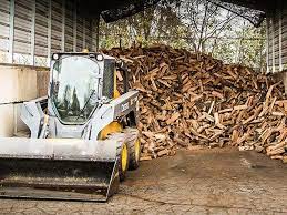 Fog, wind, salt, storms, ice, + snow. Kiln Dried Firewood Long Island Firewood Call 516 407 9448