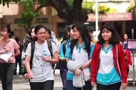 Với việc nhắc lại kiến thức chi tiết và dễ hiểu, ngay cả các bạn mất gốc hay yếu môn tiếng anh cũng dễ dàng lấy lại gốc nhanh chóng. Ä'hqg Tphcm Dá»± Kiáº¿n Lui Thá»i Gian Thi Ä'anh Gia NÄƒng Lá»±c NÄƒm 2020