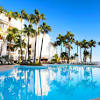 It is a lifestyle hotel that measures up in comfort and design. Https Encrypted Tbn0 Gstatic Com Images Q Tbn And9gcrtu2tqyas5wprgiz9z4ahuj Sa59w Oclvuc70xsxbqy3srwsp Usqp Cau