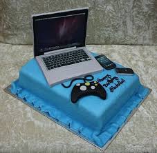 I am a self taught cake artist! Image Result For Computer Cake Computer Cake Cake For Boyfriend Iphone Cake