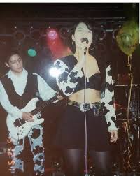 Pin By Nobody You Know On Selena Selena Quintanilla Outfits Selena Quintanilla Fashion Selena And Chris Perez