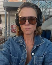 I LOVE ALL MY FANS AND LOVERS