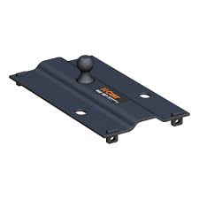 The difference between a gooseneck hitch and fifth wheel hitch is a gooseneck trailer slides over a ball hitch in the bed of a pickup truck. Bent Plate 5th Wheel Rail Gooseneck Hitch With Ball Offset 3 Sku 16055 For 220 17 By Curt Manufacturing