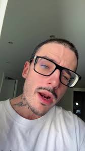 Explora los Juegos de Ricky Eddy en TikTok