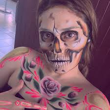 Este año sí tuve mi maquillaje de CATRINA 💀💖. Estuve trabajando con un  equipo increíble, y me sentí rodeada de magia. Conocí gente muy muy  chingona. Me encanta mi trabajo 🥰 Gracias
