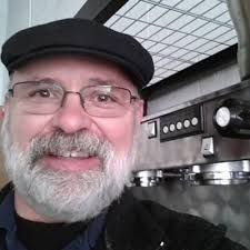 Marty Roe (@mrmartyroe)